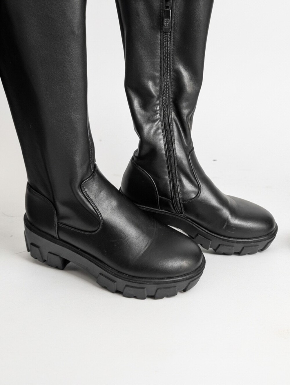 Azalea Wang Late Nights Over The Knee Platform Boot In Black Size 7